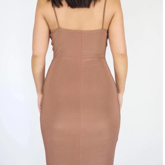 Camel twist dress - Picture 3 of 3